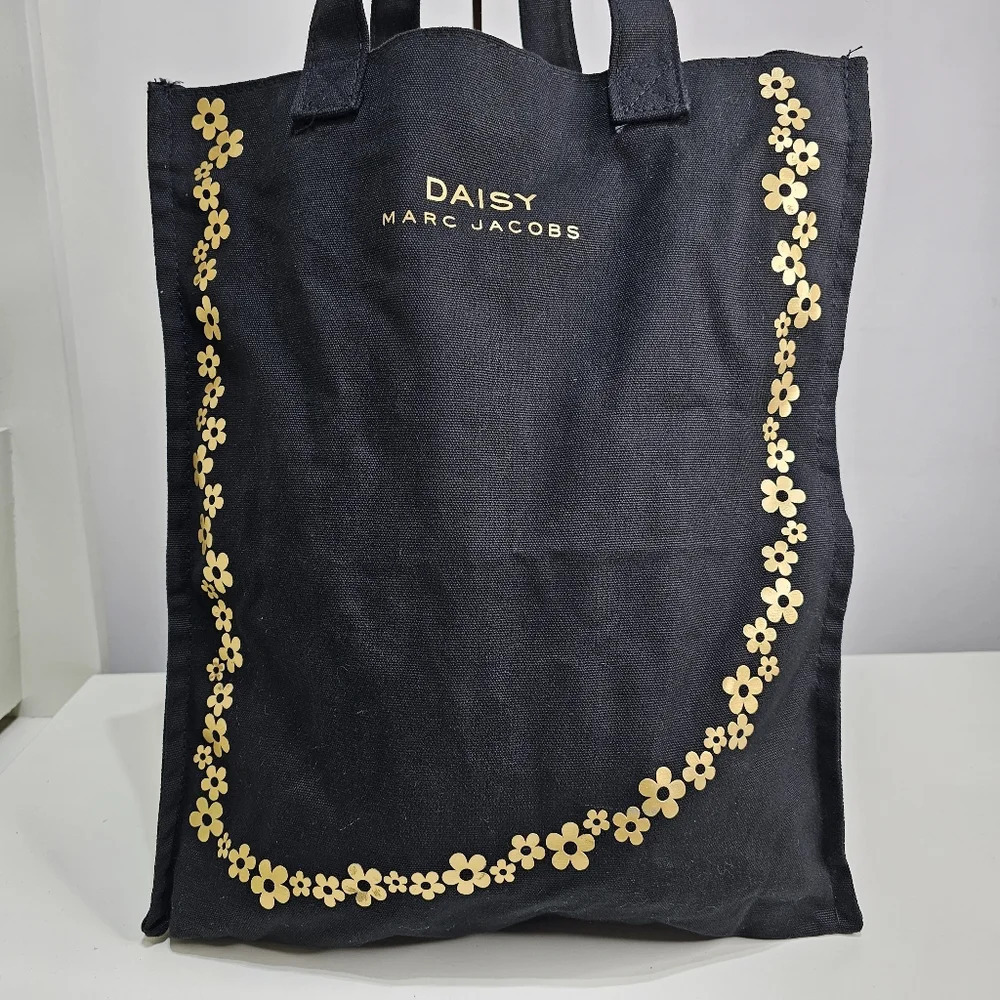 Marc Jacobs Daisy Tote Bag Black - Picture 2 of 10